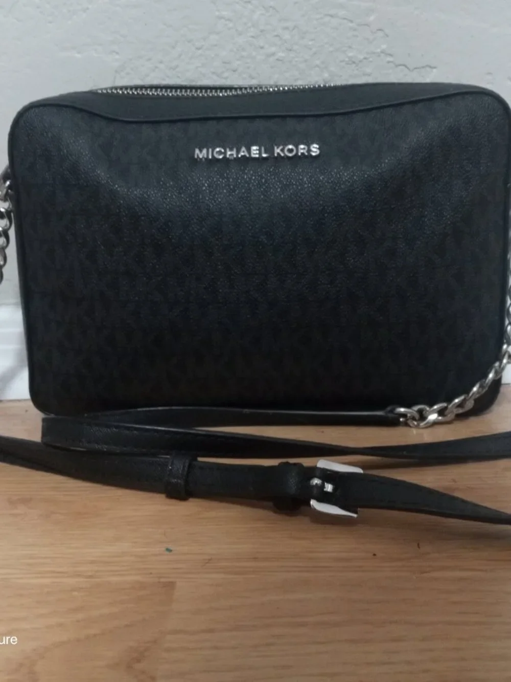 Michael Kors Jet Set Signature Logo Camera Crossbody Bag Black Silver Hardware